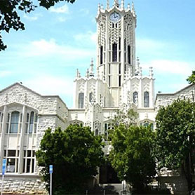 奧克蘭大學